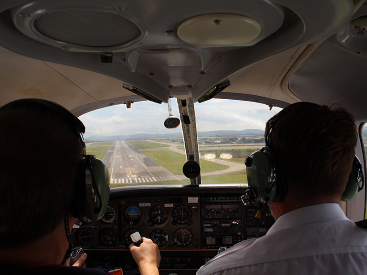 Three Seater - 50 MINUTES