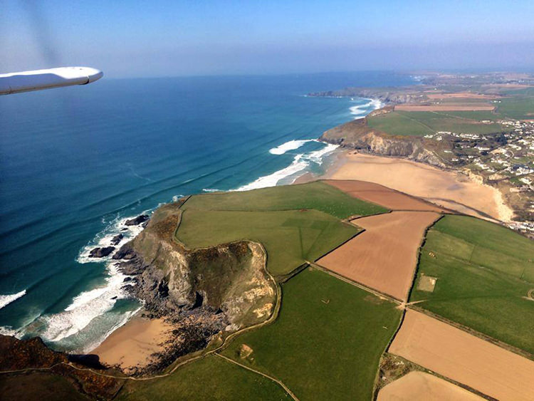 Four Seater Flying Lesson - 60  MINUTES